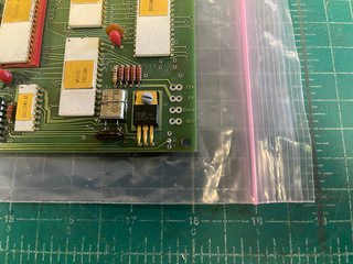 Unsoldered power pads
