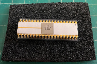 Missing pins on a ceramic 6502