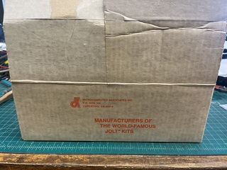 MAI shipping box label
