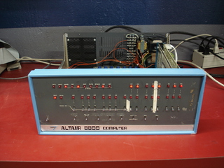 Unexpanded rev 0 Altair 8800 running