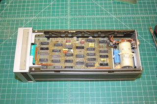 HP 59304A with cover removed