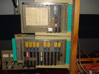 Top open, front panel and USART boards visible