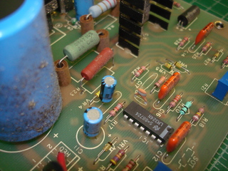 Closeup of the electrolytic substituted on the power supply board