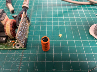 The failed low ESR capacitor